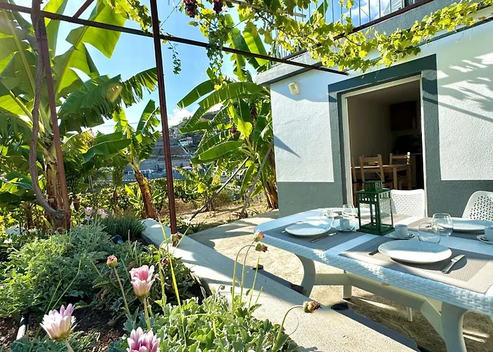 Casa Juliana Ribeira Brava